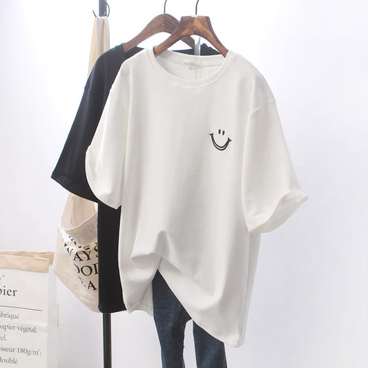 ブラック白いTシャツ女性半袖2023夏の新型ゆったりサイズの学生に服を着せる女性